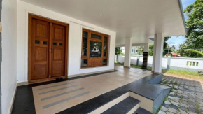 Aura Villa
